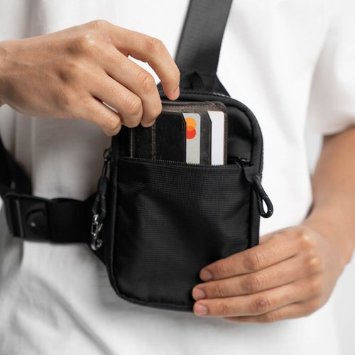 Travel Sling Bag – Lightweight, Secure & Stylish Everyday Carry