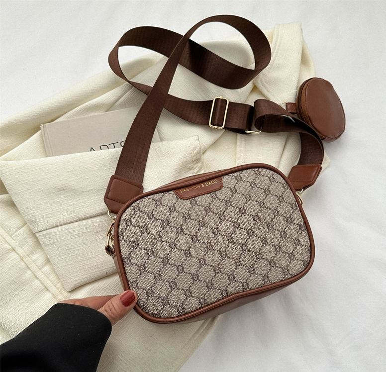 Crossbody Shoulder Bag – Fashionable Business & Travel Mini Bag