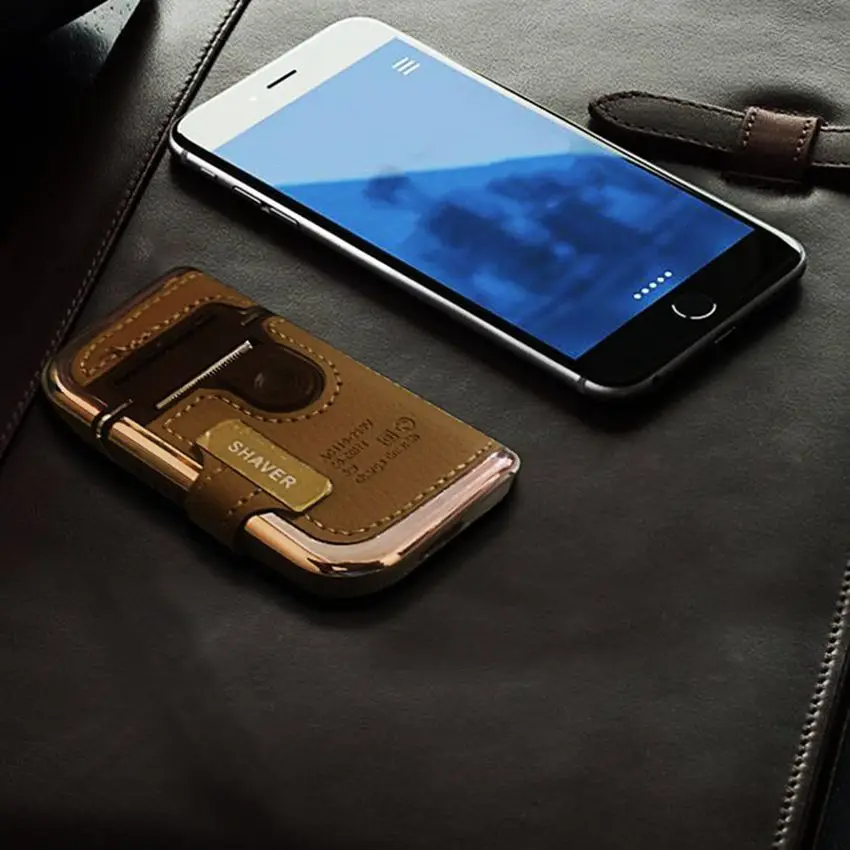 Electric Razor – Precision Shaving with Leather Case