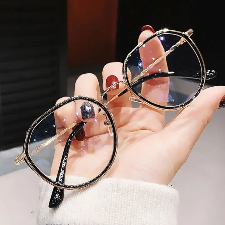 Diamond Glasses – Anti-Blue Light Photochromic Eyewear