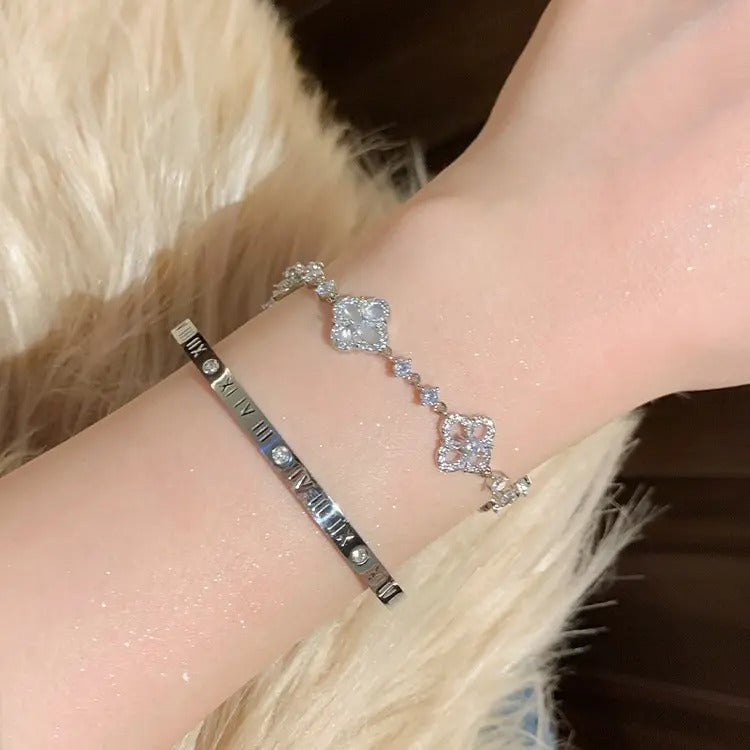 Silver Bracelet for Women – Timeless Elegance & Everyday Shine