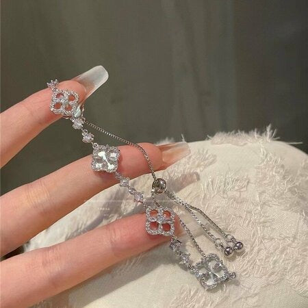 Silver Bracelet for Women – Timeless Elegance & Everyday Shine