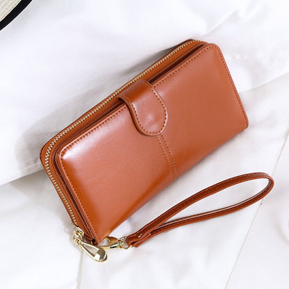 Women’s Leather Clutch Wallet – Style, Space & Security in One!