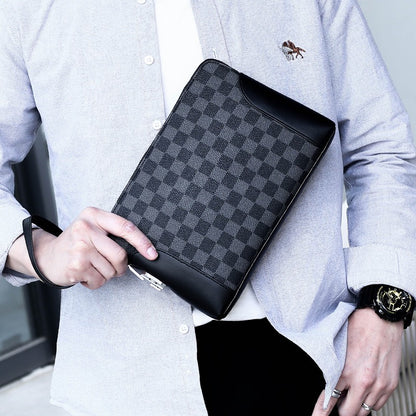 Luxury Men’s Vintage Clutch Wallet — Check Design