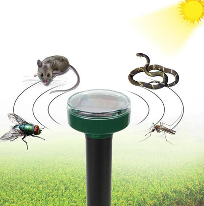 Solar Charge Pest Repellent (4 pieces)